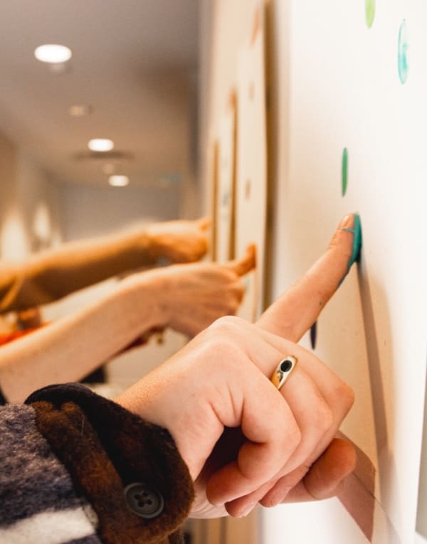 600x765 doing fingerprints